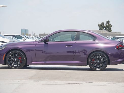 Used 2025 BMW 230i Coupe w/ M Sport Package image 4