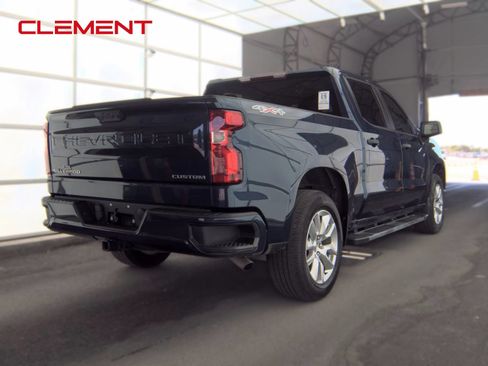 Used 2023 Chevrolet Silverado 1500 Custom AWD/4WD image 6