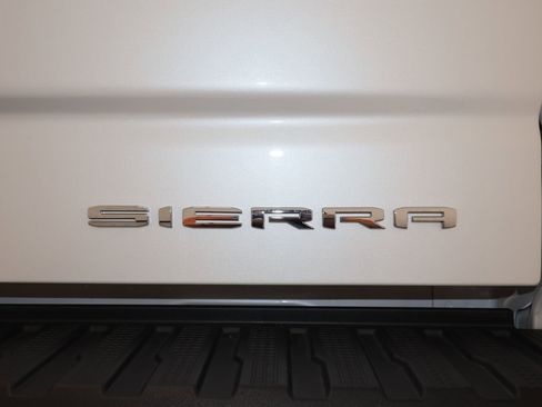 Certified 2024 GMC Sierra 1500 Denali w/ Denali Reserve Package AWD/4WD image 38