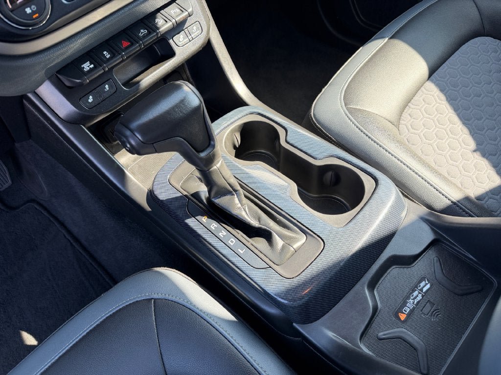 Used 2020 Chevrolet Colorado Z71 AWD/4WD image 19