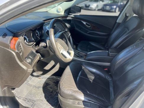 Used 2010 Buick LaCrosse CXL w/ Entertainment Package image 7