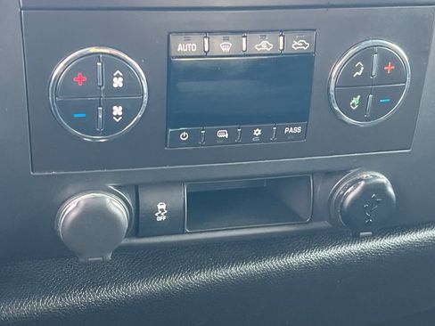 Used 2012 Chevrolet Silverado 1500 LT image 15