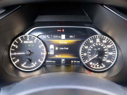 Used 2024 Nissan Murano SV image 6