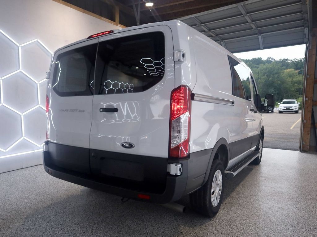 Used 2025 Ford Transit 250 Low Roof w/ Exterior Upgrade Package RWD image 6