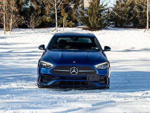 Used 2023 Mercedes-Benz C 300 4MATIC Sedan image 2