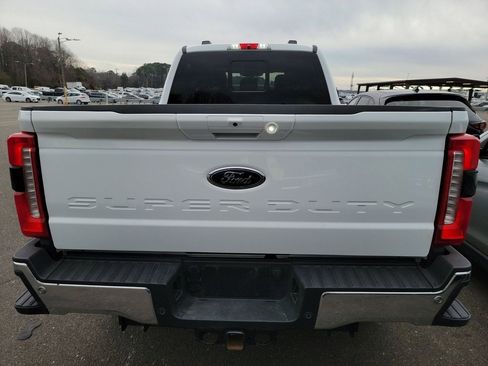 Used 2024 Ford F250 Lariat image 8