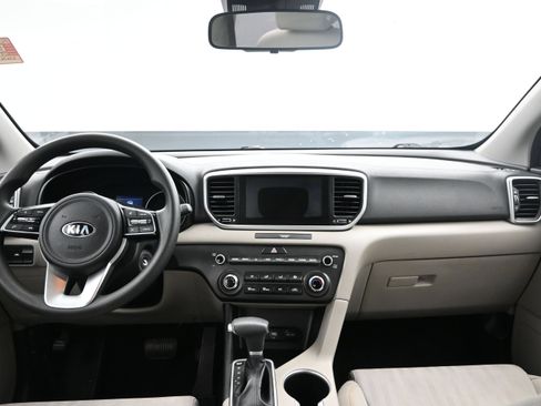 Used 2020 Kia Sportage LX FWD image 18
