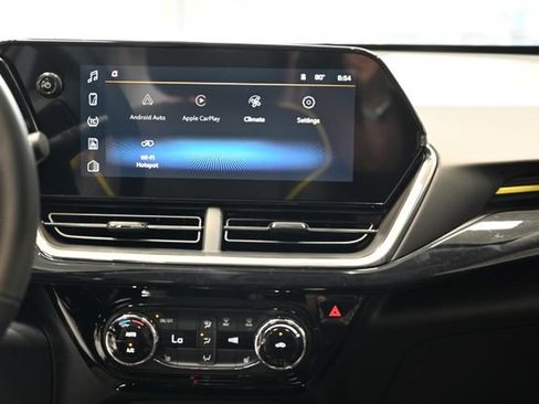 New 2026 Chevrolet Trax ACTIV w/ Sunroof Package FWD image 14