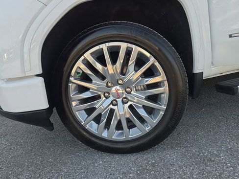 Certified 2022 GMC Sierra 1500 Denali image 31