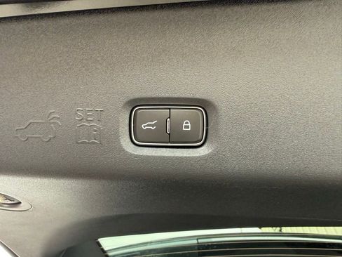 New 2026 Ford Expedition Tremor image 31