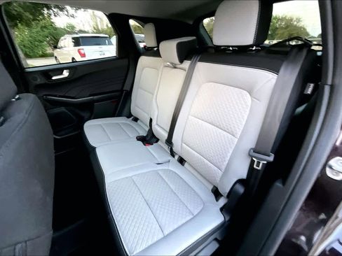 Certified 2023 Ford Escape Active w/ Tech Pack #2 image 21