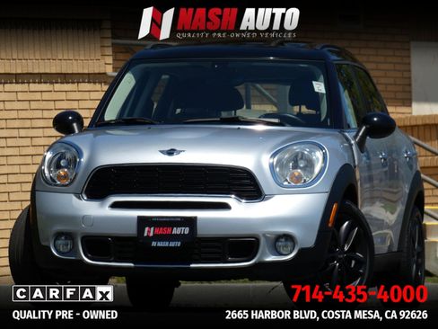 Used 2013 MINI Cooper Countryman S FWD image 2