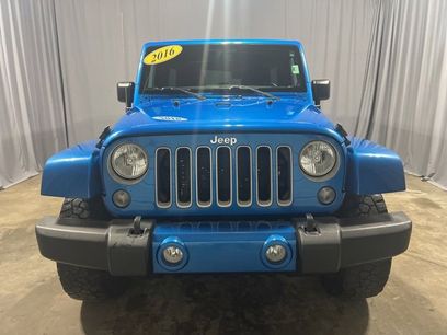 Used 2016 Jeep Wrangler Unlimited Sahara w/ Connectivity Group