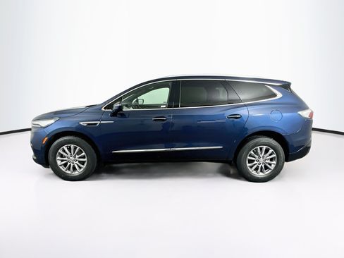 Used 2023 Buick Enclave Essence w/ Trailering Package, 5000 lbs. FWD image 4