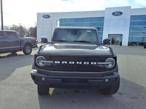 New 2025 Ford Bronco Outer Banks image 8