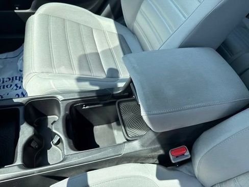 Used 2019 Honda CR-V LX image 28