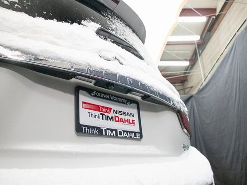 Used 2024 INFINITI QX80 Luxe w/ Cargo Package image 13