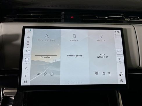 New 2025 Land Rover Range Rover Sport Dynamic SE image 16