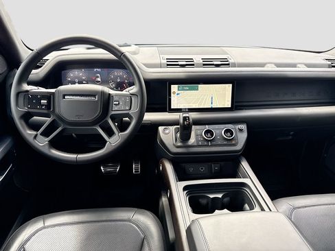 Used 2020 Land Rover Defender 110 X AWD/4WD image 25