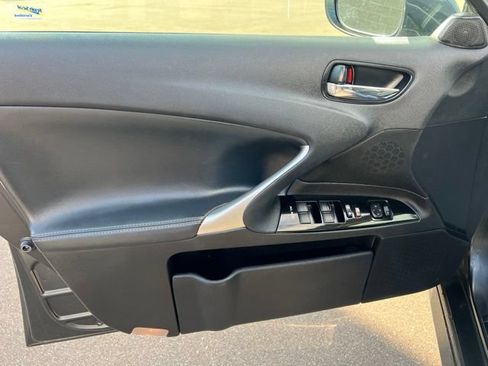 Used 2011 Lexus IS 250 AWD image 19