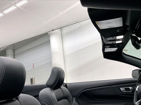 Used 2024 Ford Mustang Premium image 26