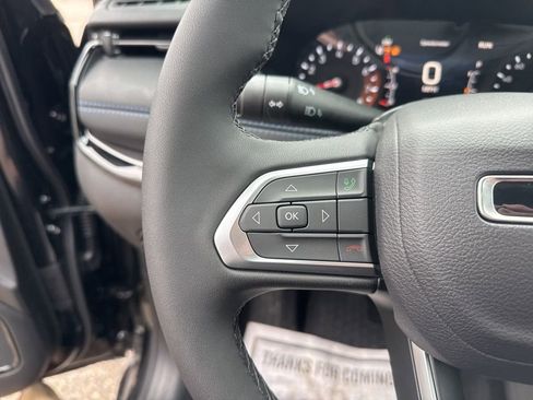 New 2026 Jeep Compass Latitude AWD/4WD image 11