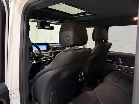 Used 2022 Mercedes-Benz G 63 AMG 4MATIC w/ AMG Performance Package image 41