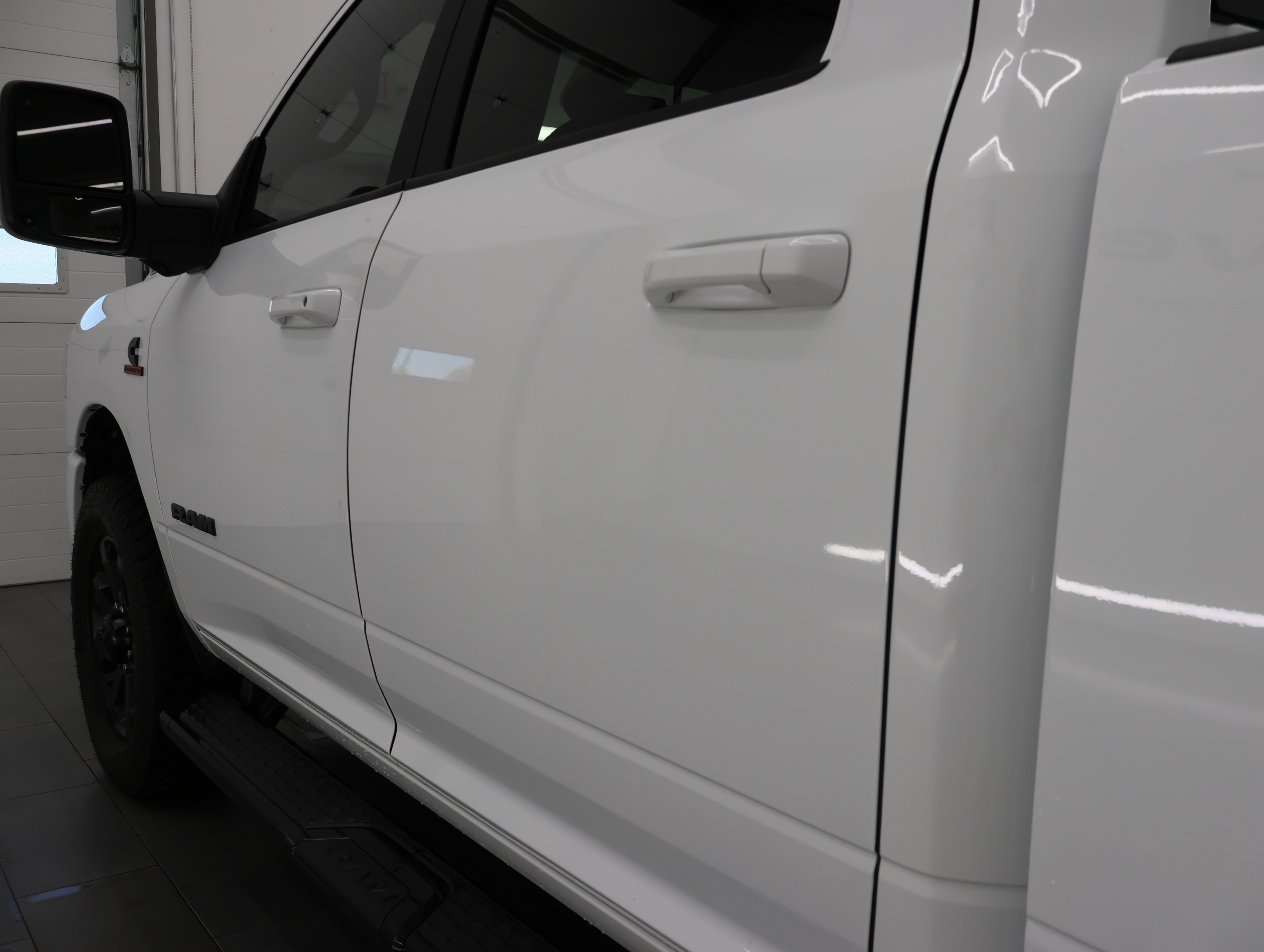 Used 2023 RAM 2500 Big Horn w/ Level 2 Equipment Group AWD/4WD image 37