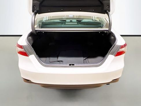 Used 2024 Toyota Camry LE image 23