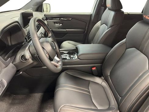 New 2026 Honda Pilot TrailSport image 10