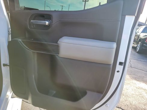 Used 2020 GMC Sierra 1500 SLT w/ SLT Premium Package AWD/4WD image 17