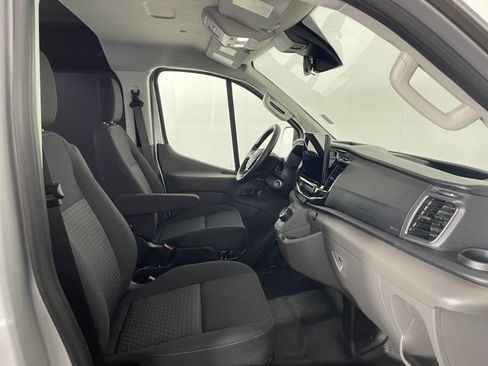 New 2023 Ford E-Transit Low Roof w/ Interior Upgrade Package image 31
