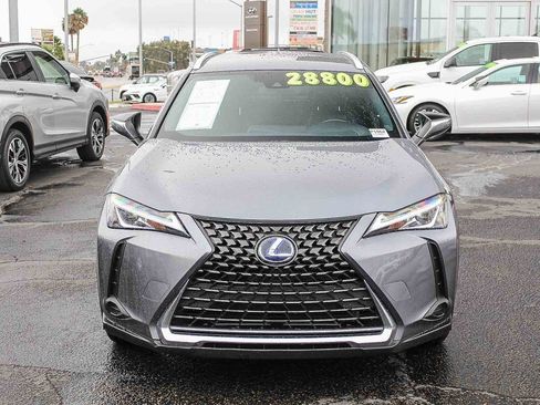 Used 2020 Lexus UX 250h image 2