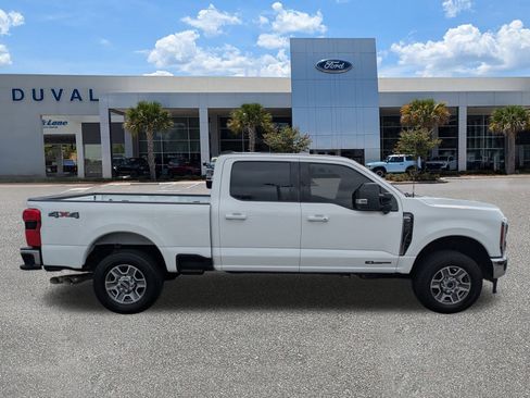 Used 2024 Ford F250 Lariat image 2