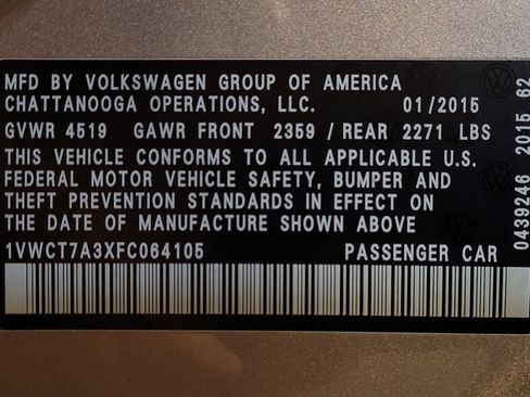 Used 2015 Volkswagen Passat 1.8T SEL Premium FWD image 33