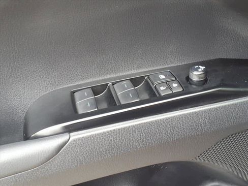 Certified 2025 Toyota Camry LE image 27