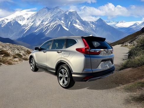Used 2019 Honda CR-V LX image 3