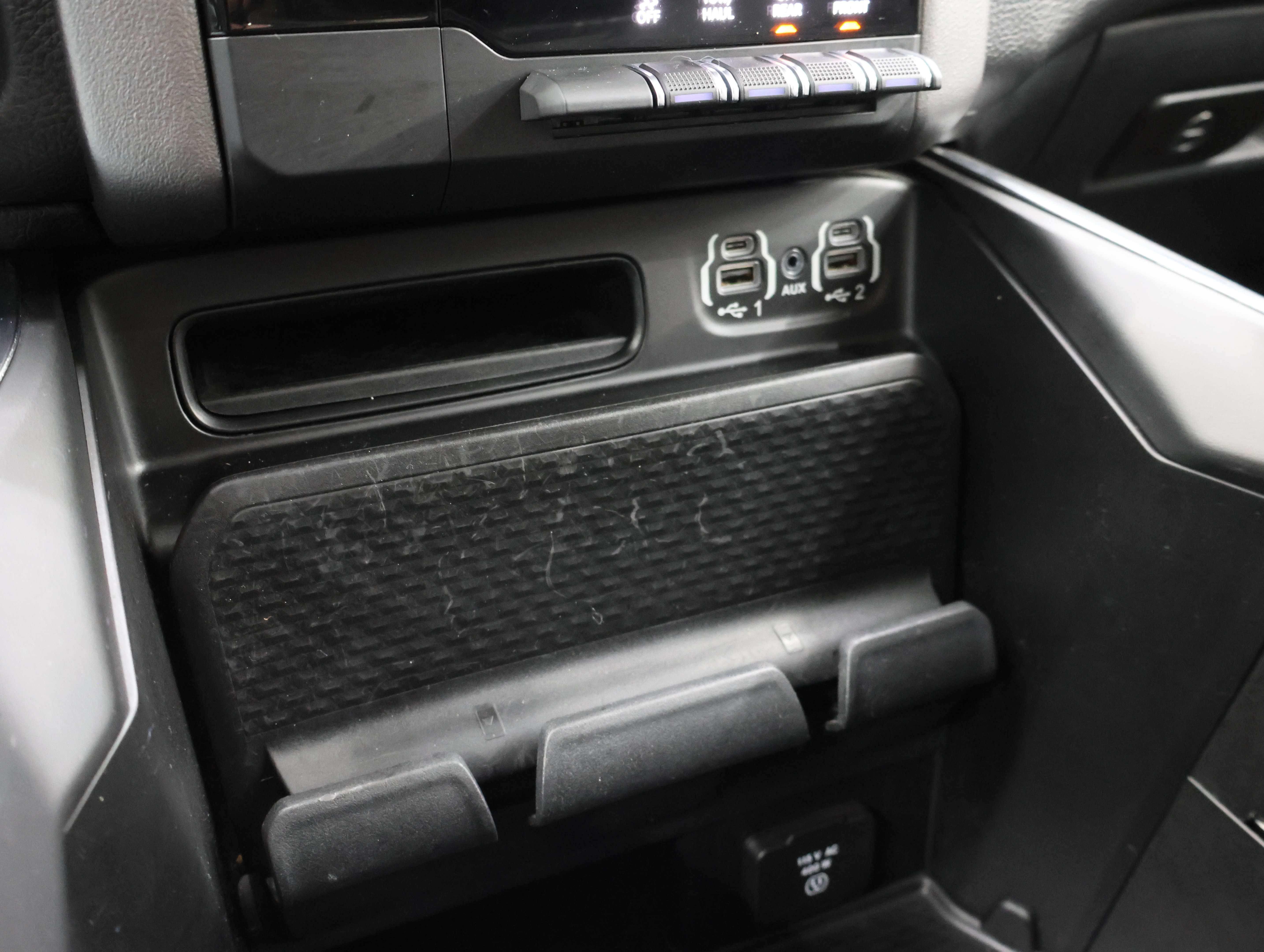 Used 2020 RAM 1500 Big Horn AWD/4WD image 43