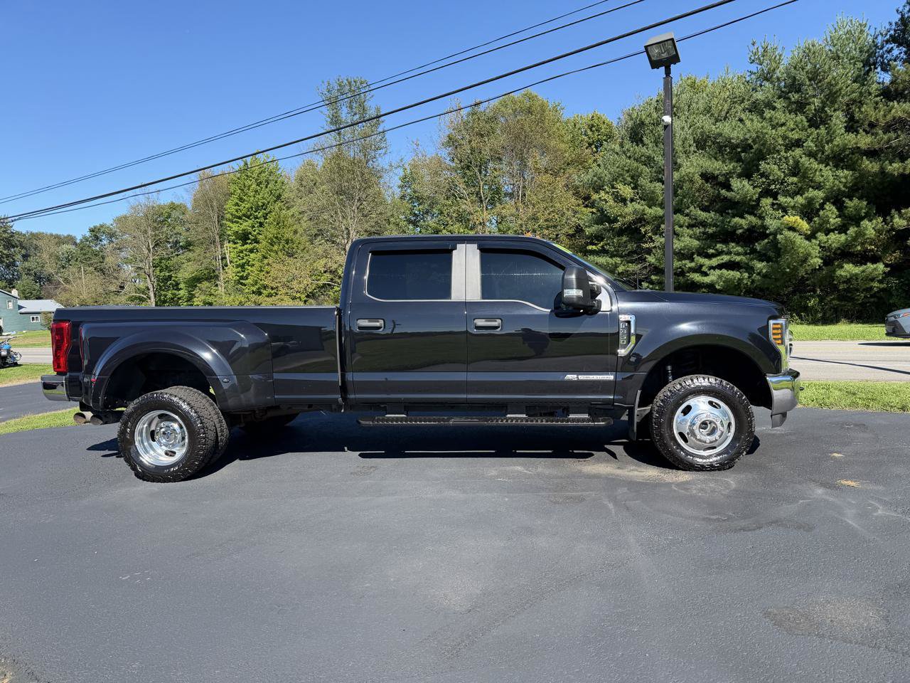 Used 2019 Ford F350 XL w/ STX Appearance Package AWD/4WD image 3