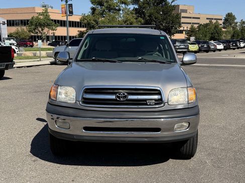 Used 2000 Toyota Tundra SR5 AWD/4WD image 3