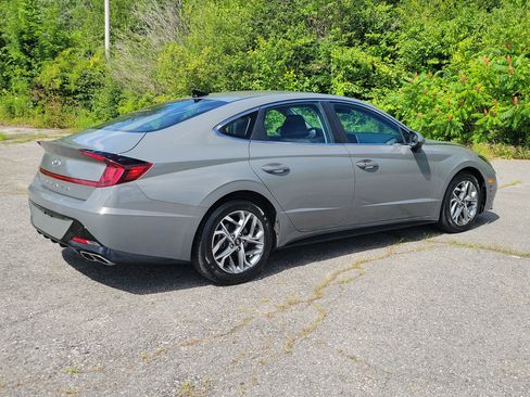 Used 2023 Hyundai Sonata SEL FWD image 5