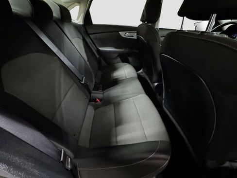 Used 2024 Kia Forte LXS w/ LXS Technology Package image 28