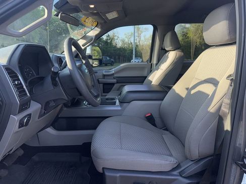 Used 2022 Ford F250 XLT w/ XLT Premium Package image 8