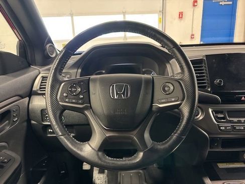 Certified 2023 Honda Passport EX-L image 17