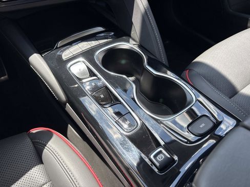 Used 2023 Buick Envision Essence w/ Sport Touring Package FWD image 26