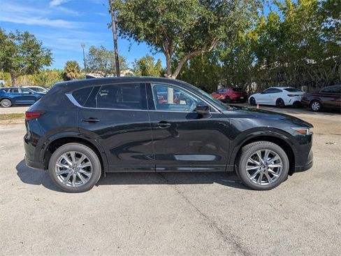 New 2025 MAZDA CX-5 AWD 2.5 S w/ Premium Plus Pkg image 4