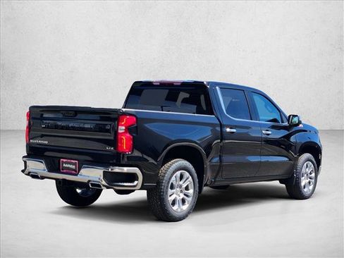 New 2026 Chevrolet Silverado 1500 LTZ w/ Z71 Off-Road Package AWD/4WD image 2