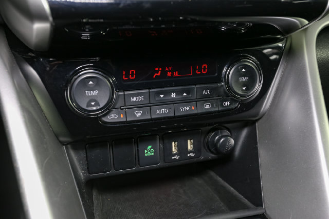 Used 2024 Mitsubishi Eclipse Cross AWD image 22