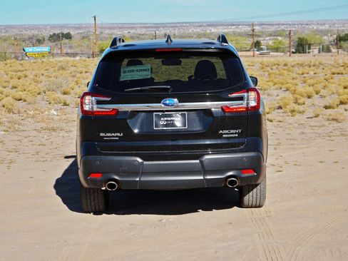 Used 2023 Subaru Ascent Limited image 15