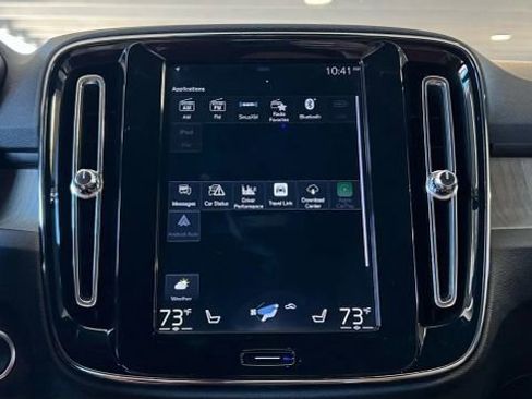 Used 2019 Volvo XC40 T5 Inscription image 40